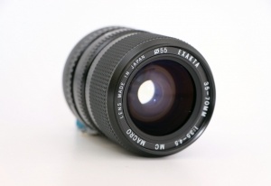 Miniature 3 : EXAKTAR 35-70mm F3.5-4.5 pour Canon FD