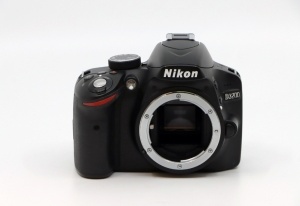 Miniature 2 : Nikon D3200 + 18-55mm