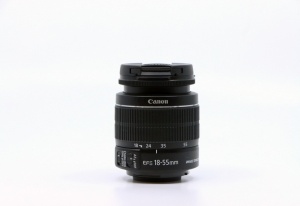 Miniature 7 : Canon EOS 700D + EF-S 18-55MM F3.5-5.6 IS II