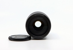 Miniature 2 : Canon EF 75-300mm F4-5.6 III