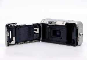 Miniature 5 : MINOLTA Riva Zoom 115