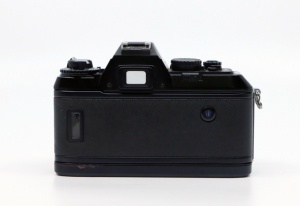 Miniature 2 : Nikon F-301 + Nikkor 50mm + Cosina 75-200mm 