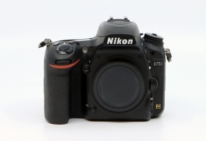 Miniature 2 : Nikon D750