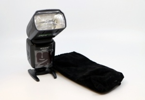 Miniature 1 : Flash Neewer NW561 pour Nikon