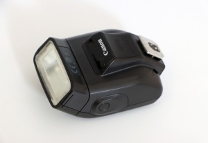 Miniature 2 : Flash CANON speedlite 270 EX II