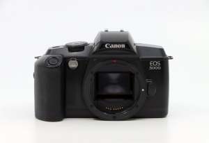 Miniature 1 : Canon EOS 5000 + 2 objectifs