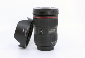 Miniature 1 : Canon EF 24-70mm F2.8 L II USM