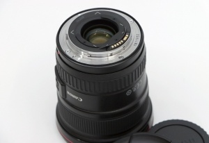 Miniature 4 : Canon EF 17-40mm F4 L USM