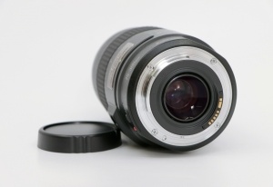 Miniature 3 : Canon EF 75-300mm F4-5.6 IS USM