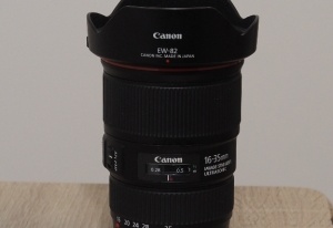 Miniature 1 : Canon EF 16-35mm f/4 L