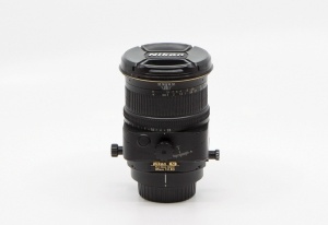 Miniature 2 : Nikon PC-E 85mm F2.8 D
