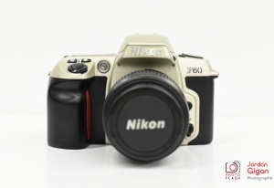 Miniature 1 : Nikon F60 + 35-80mm