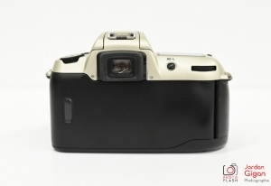 Miniature 2 : Nikon F60 + 35-80mm
