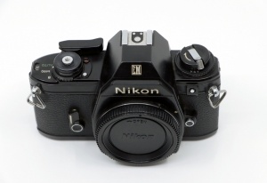 Miniature 2 : Nikon EM
