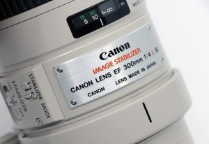 Miniature 7 : Canon EF 300mm F4 L IS USM