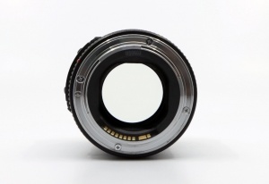 Miniature 5 : Canon EF 135mm F.2 L