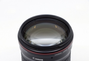 Miniature 3 : Canon EF 135mm F.2 L
