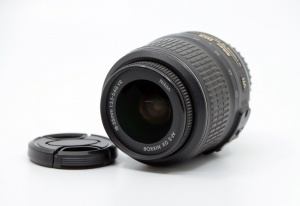 Miniature 4 : Nikon DX 18-55mm F3.5-5.6