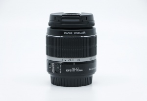 Miniature 2 : Canon EF-S 18-55mm f/3.5-5.6 IS II