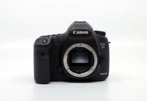 Miniature 3 : Canon EOS 5D Mark III