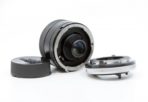 Miniature 11 : Canon T70 + 2 objectifs