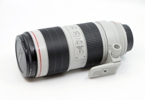 Miniature 2 : Canon EF 70-200mm F2.8 L IS III USM.