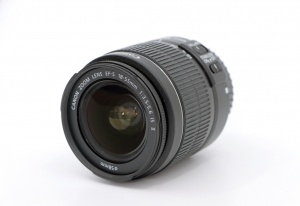 Miniature 3 : Canon EF-S 18-55mm f3.5-5.6 IS II