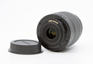 Miniature 3 : Canon EF-S 18-55mm f3.5-5.6 III