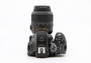 Miniature 3 : Nikon D5300 + 18-55mm F3.5-5.6G  