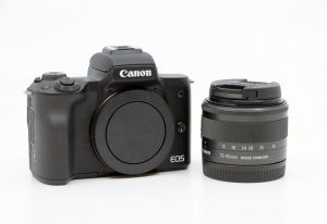 Miniature 8 : Canon EOS M50 + 15-45mm