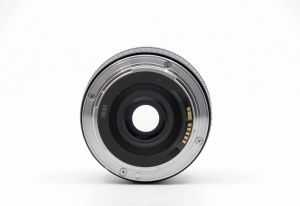 Miniature 12 : Canon EOS 650 + 35-70mm F3.5-4.5 