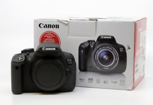 Miniature 1 : Canon EOS 700D