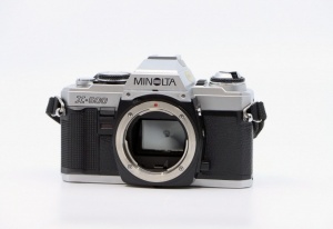 Miniature 1 : MINOLTA X-500 + objectifs